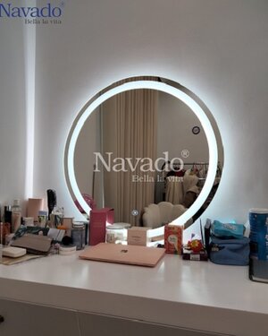 Gương bàn phấn có đèn led Navado
